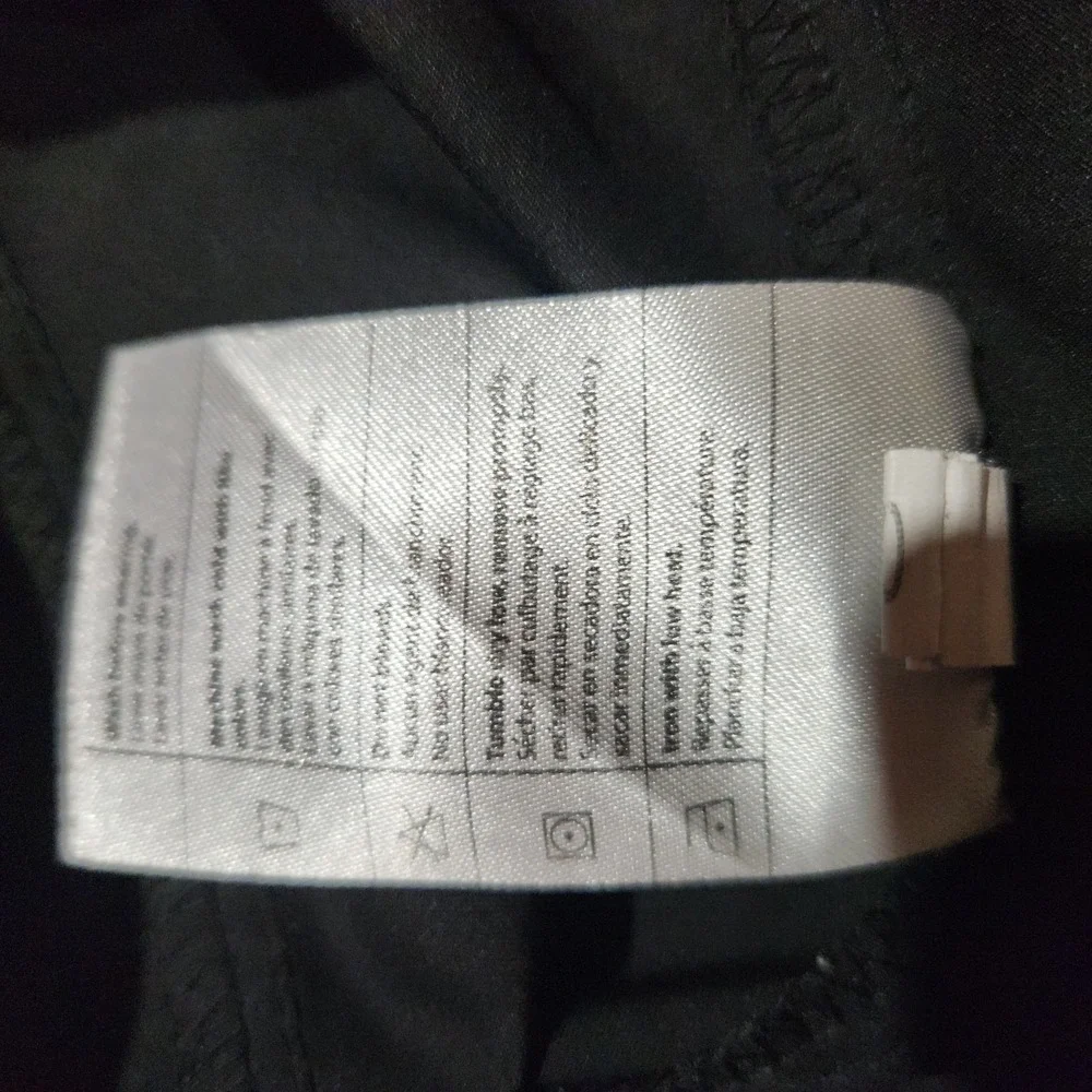 Carhartt Scrub Modern Fit Top Size 2XL Black Unisex Uniform - Picture 8 of 8